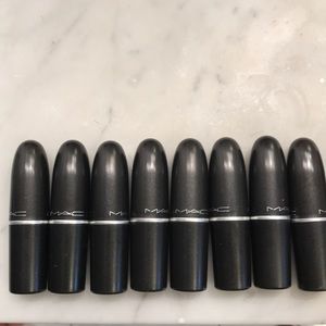 Mac bundle (8) pre-owned sanitized lipstick